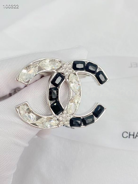 Chanel Brooch 329